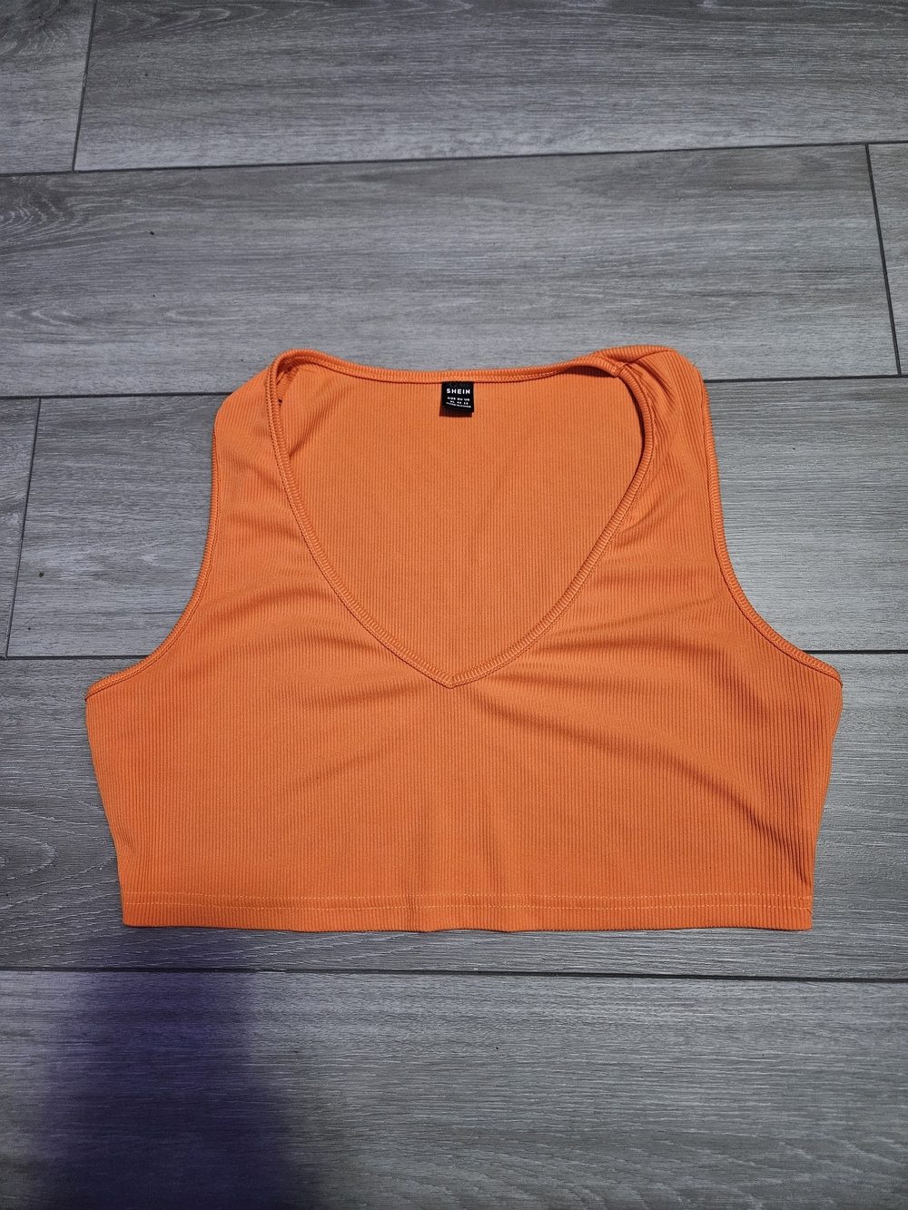 SHEIN Orange Ribbed V-Neck Crop Tank